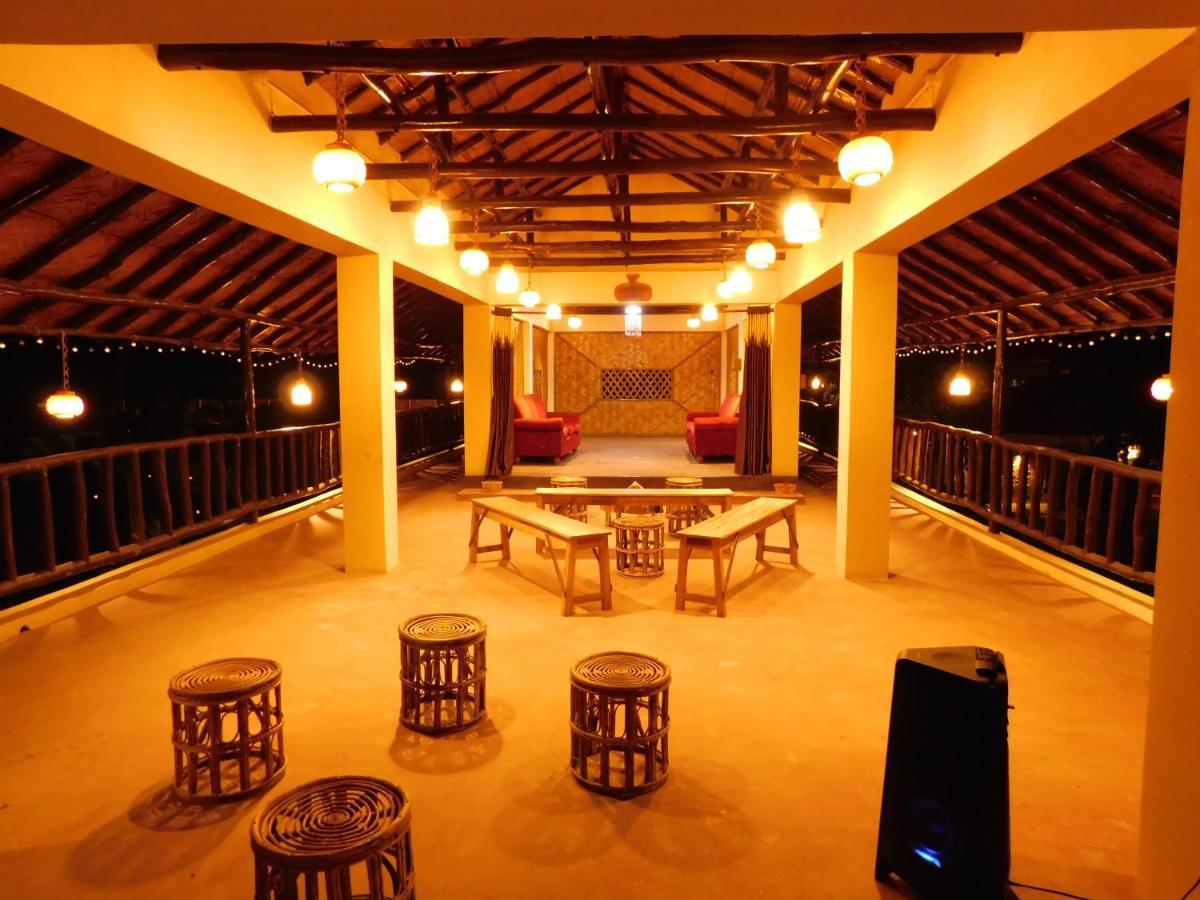 Hotel Gram Bangla Retreat à Calcutta Extérieur photo